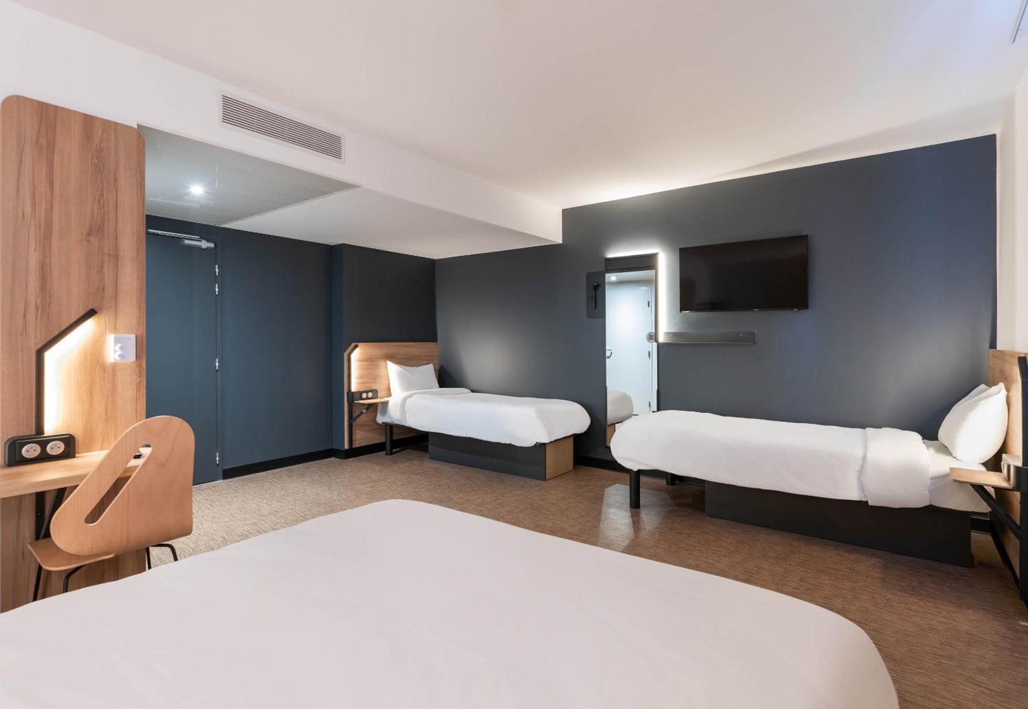 B&B Hotel Massieux Genay Genay  Eksteriør bilde